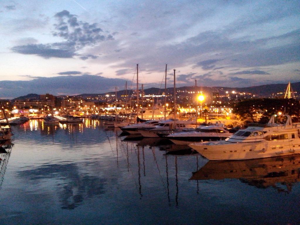 Villa Carolina Mataró Dış mekan fotoğraf